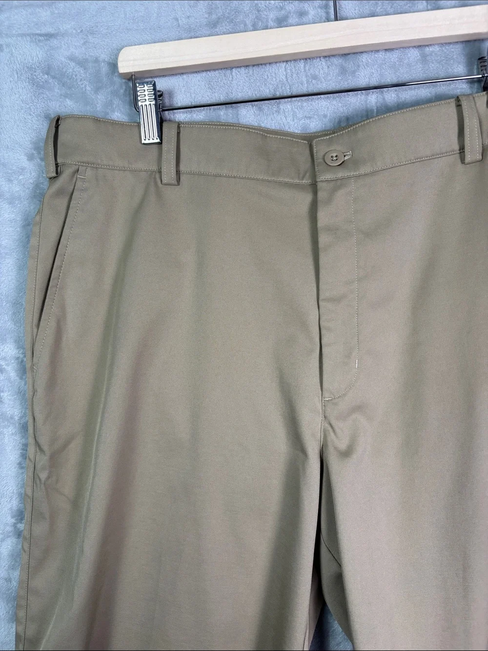 Nike Golf Khaki Tan Athletic Shorts Men’s Size 36